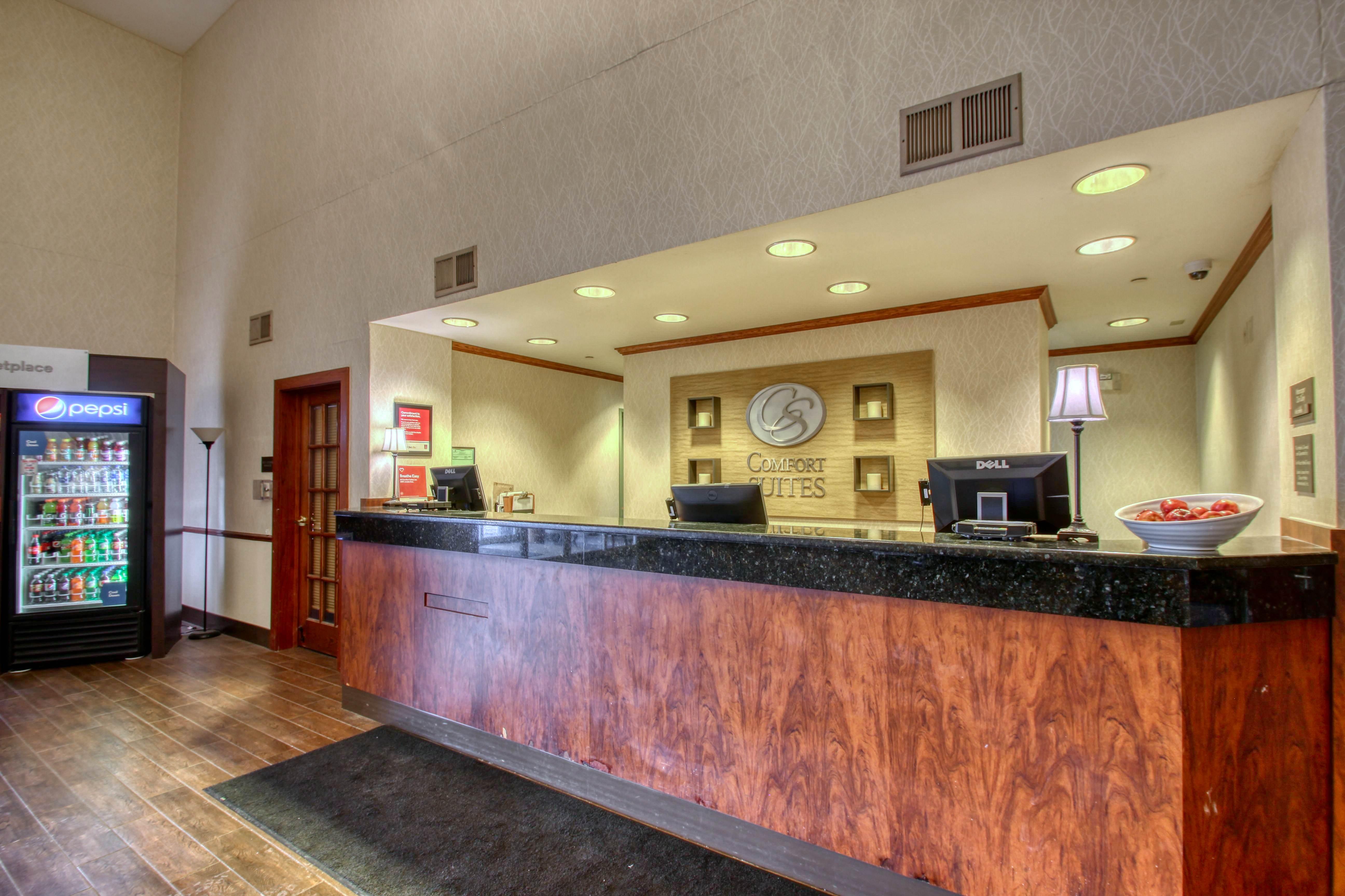 Comfort Suites Milwaukee Airport Oak Creek Exterior foto