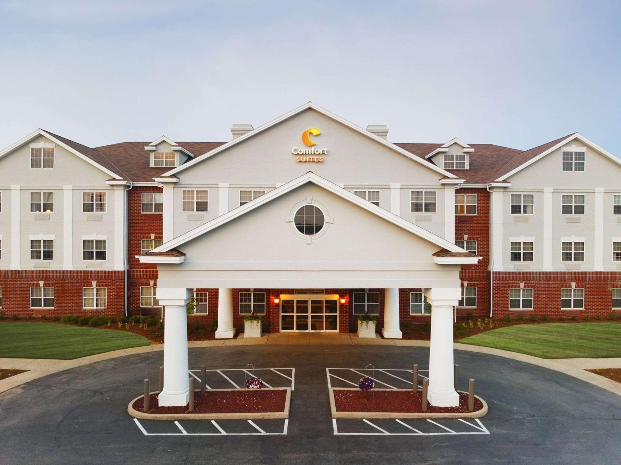 Comfort Suites Milwaukee Airport Oak Creek Exterior foto